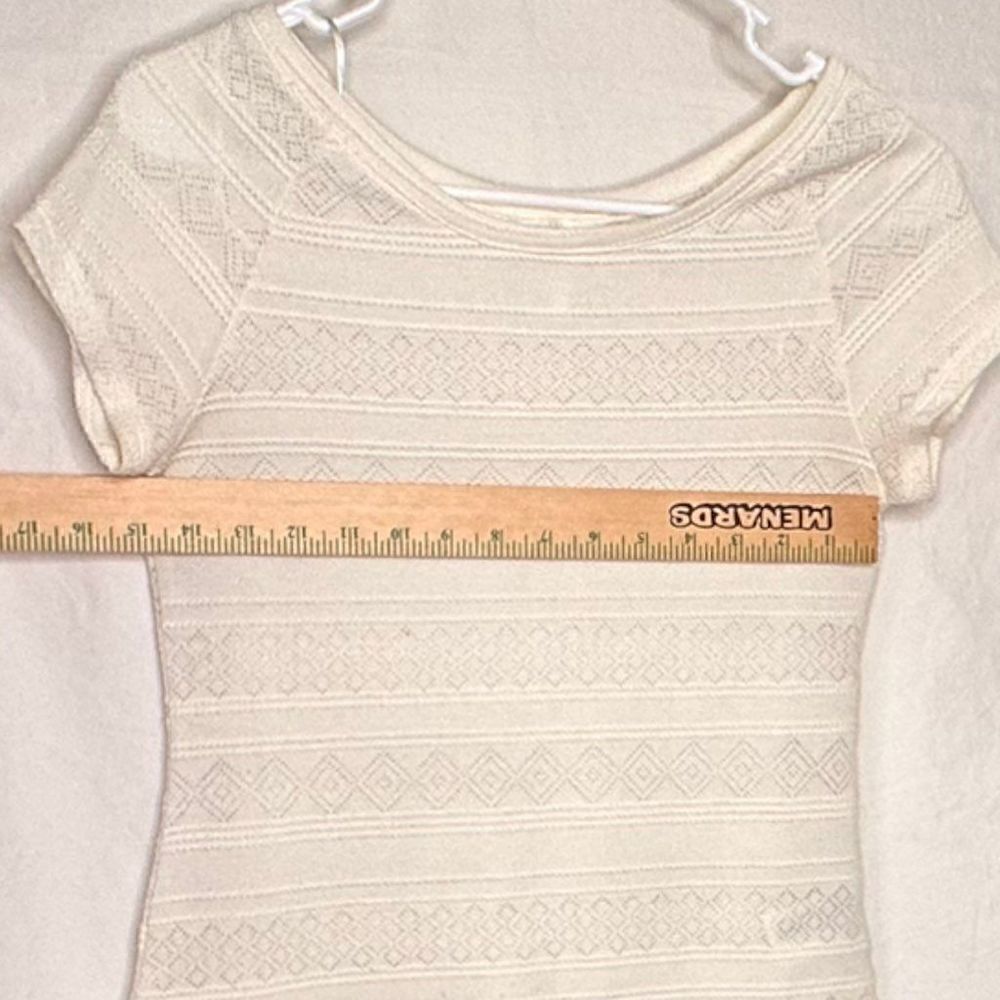 H&M short sleeve lightweight sweater cream women’s size small - Picture 3 of 9